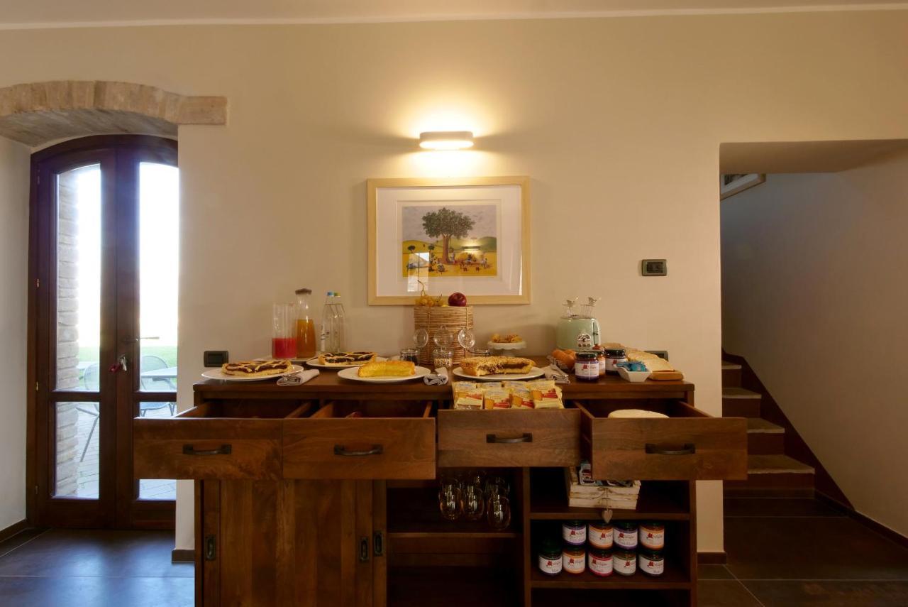 Borgo Degli Angeli Resort E Spa San Vitale Exteriör bild