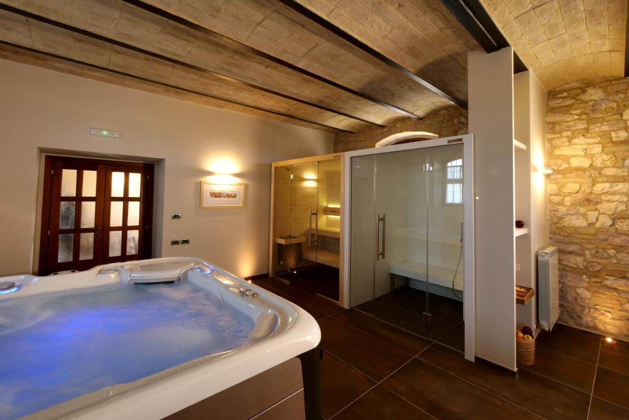 Borgo Degli Angeli Resort E Spa San Vitale Exteriör bild